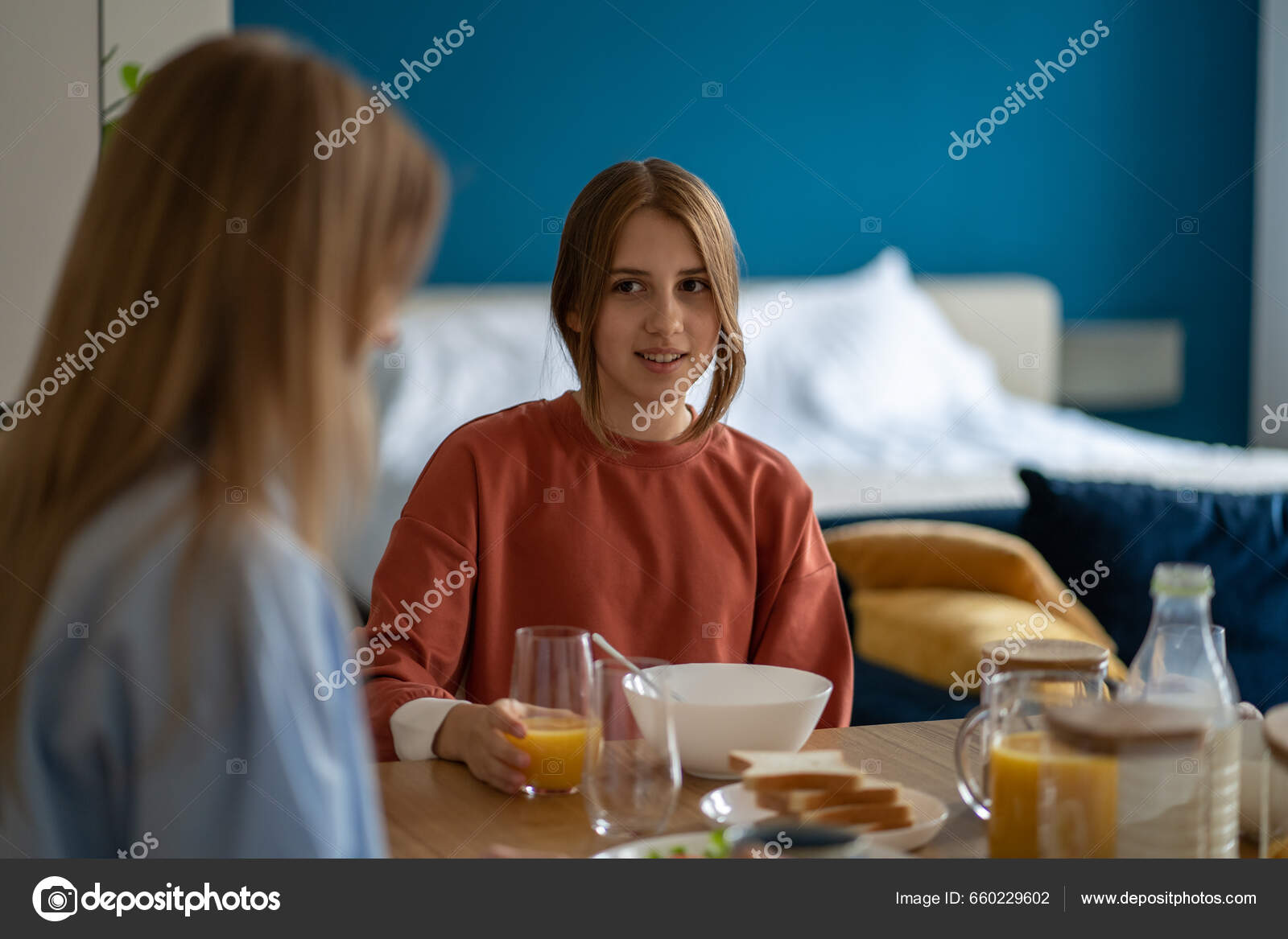 Mother eats out daughter