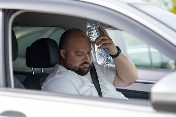 Overweight Man Drives Car Broken Air Conditioner Hot Summer Weather — Stock Photo, Image