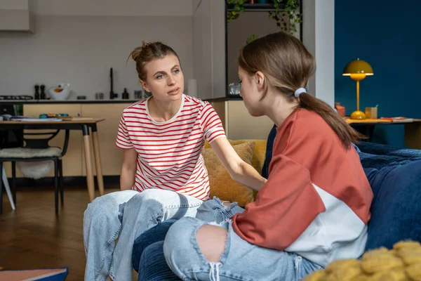 Worried Mother Comforting Teen Girl Bullying School Trying Support Solve — Stock Photo, Image