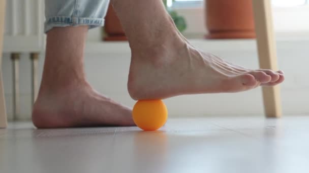 Man Using Silicone Ball Foot Massage Table Long Sedentary Work — Stock Video