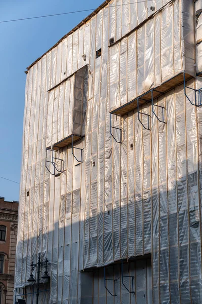 Revisión Fachada Del Edificio Marco Plástico Protector Casa Contra Polvo —  Fotos de Stock