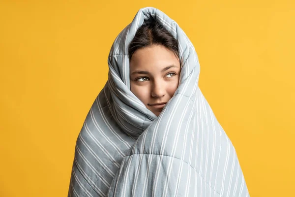 Teenager Girl Wrapped Warm Blanket Head Looking Copy Space Isolated — Stock Photo, Image