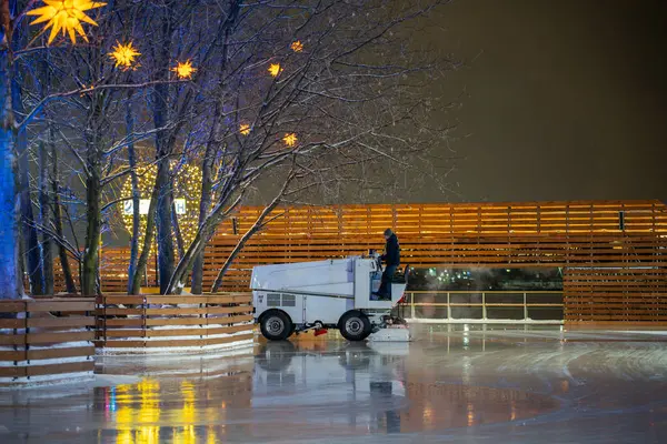 December 2023 Petersburg Russia Ice Preparation Rink Recondition Session Evening — Stock Photo, Image
