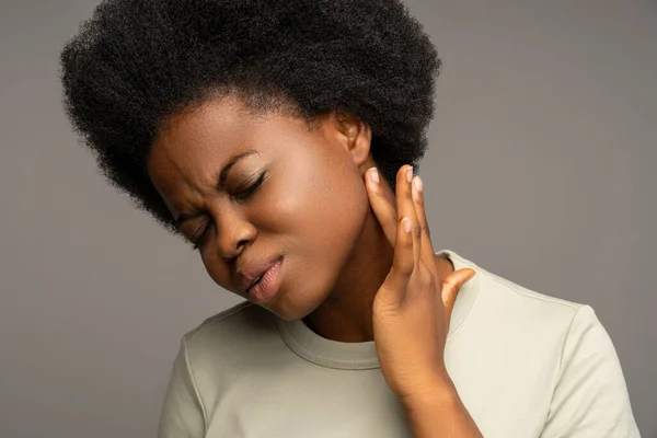 African American Woman Touching Enlarged Lymph Nodes Ear Neck Black — Stock Photo, Image
