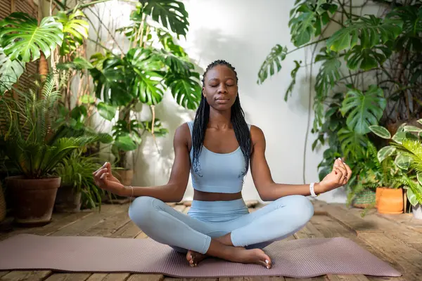 Tranquil Moment Meditation Calm African American Woman Lotus Pose Enjoy — Stock Photo, Image