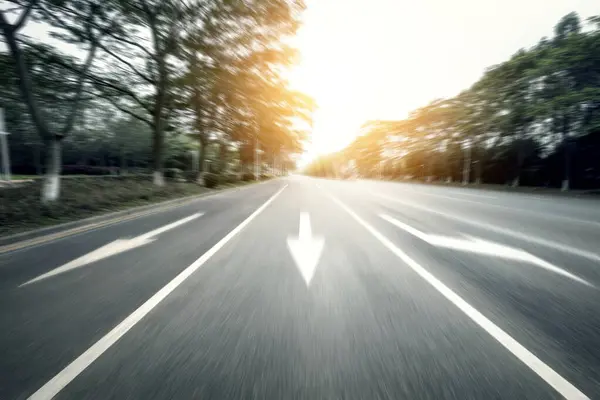 Bulanık görünüm yüksek yol