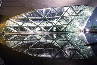 Guangzhou, Çin - Ekim 13, 2015: Guangzhou operasının gece manzarası.