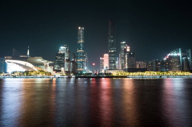 Guangzhou Çin 'in Şehir Gecesi