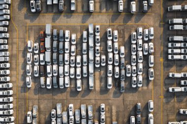 Araba deposunun yüksek açılı görüntüsü