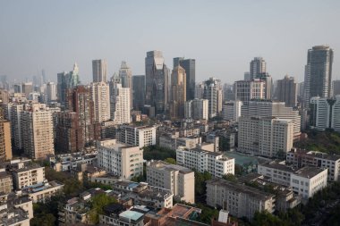 Guangzhou 'nun eski kasabasında ufuk çizgisi.