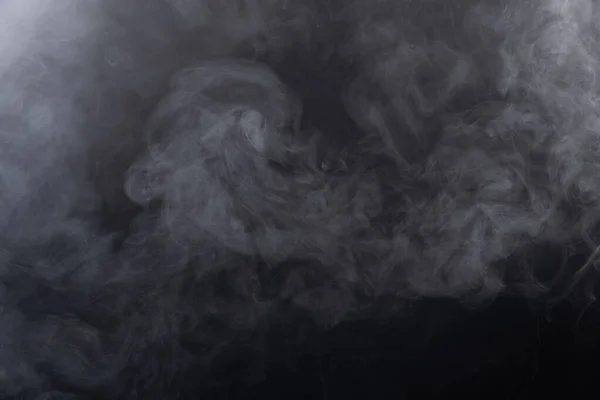 Пушистые Пушистые Столбы Белого Дыма Тумана Черном Фоне Абстрактные Облака — стоковое фото