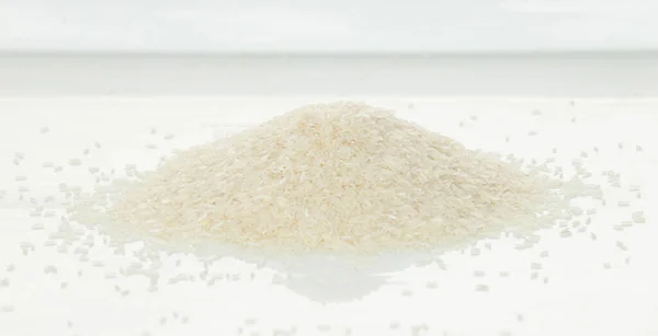 Haufenweise Japanischer Reis Weiße Kornrispen Die Abstrakte Wolkengruppen Herabregnen Schöne — Stockfoto