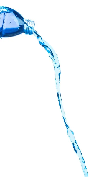 Dricksvatten Plastflaska Faller Flyga Luften Sötvatten Plastflaska Flytande Explosion Plastflaskor — Stockfoto