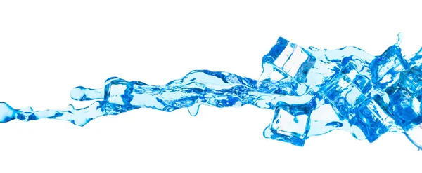 Kostki Lodu Świeża Woda Leje Się Latające Krystalicznie Czysty Lód — Zdjęcie stockowe