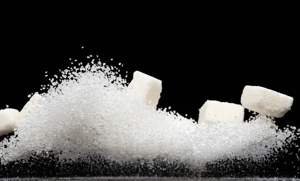Czysta Wyrafinowana Latająca Eksplozja Kostki Cukru Biały Kryształowy Cukier Abstrakcyjna — Zdjęcie stockowe