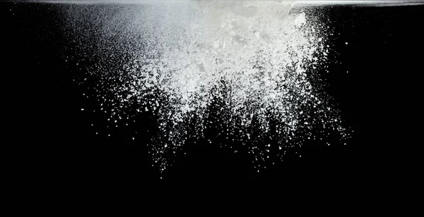 Tapiokastärke Mehl Fliegt Explosionsartig Weißes Pulver Tapiokastärke Fällt Die Luft — Stockfoto
