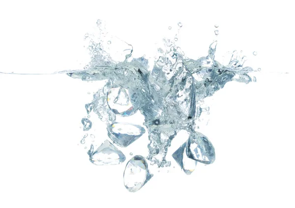 Бриллианты Падают Воду Создают Пузырьки Воздуха Поверхности Многие Алмазы Падение — стоковое фото