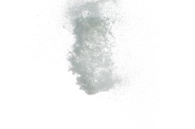 Düşen karların fotoğrafı, büyük, büyük, büyük kar yağışları. Beyaz arkaplandaki donuk çekim izole edilmiş. Yumuşak beyaz kar taneleri bulutları havada uçuşuyor. Gerçek Kar Fırlatma