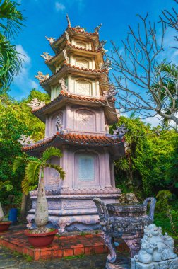 Budist tapınağı, Mermer Dağları tapınağı, Da Nang, Vietnam.