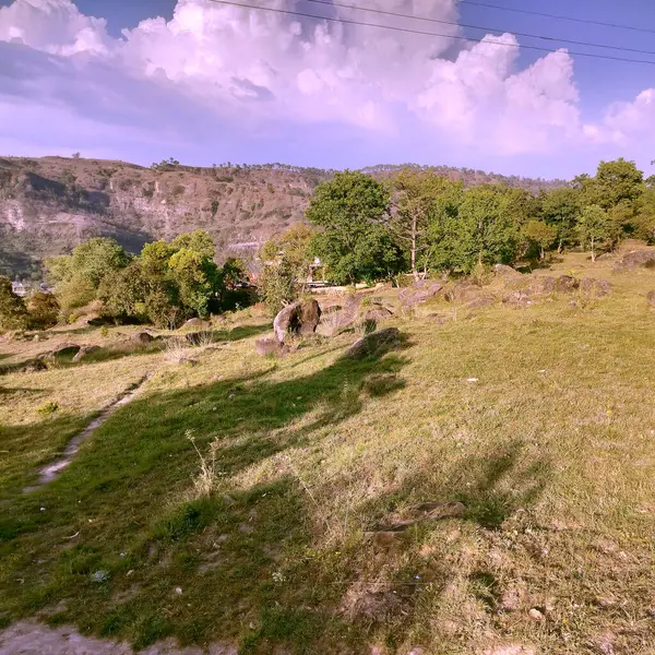 Kangra Distt 'in manzara görüntüsü. Velley Akşam Manzarası Himachal Pradesh Hindistan 13