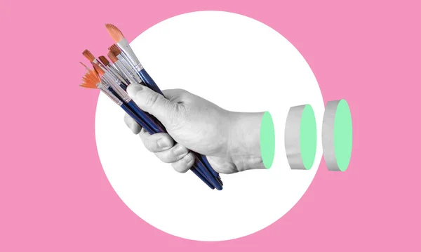 Colagem Arte Contemporânea Retratando Mãos Segurando Pincel Conceito Arte Criatividade — Fotografia de Stock
