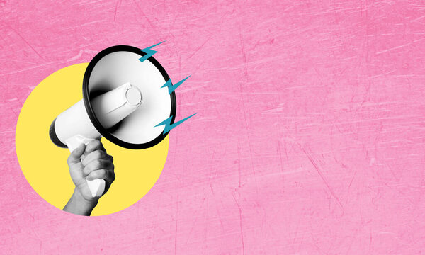 Коллаж современного искусства. Человеческая рука держит мегафоны и распространяет фейковые новости. Понятие информации, творчества, социальных вопросов, слухов. Копирование места для рекламы