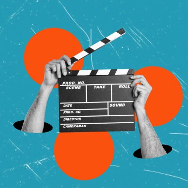 Stüdyoda film çekerken elleri alkış tutuyordu. Film yapımı için bir alkış. Aksiyon, tiyatro günü, çağdaş sanat kolajı.