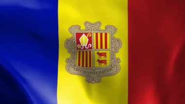 Andorra bayrağı rüzgarda dalgalanıyor. detaylı kumaş dokusu. Kusursuz döngülü animasyon.