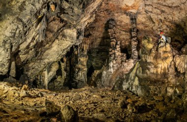 Cueva de las Maravillas de Alcira