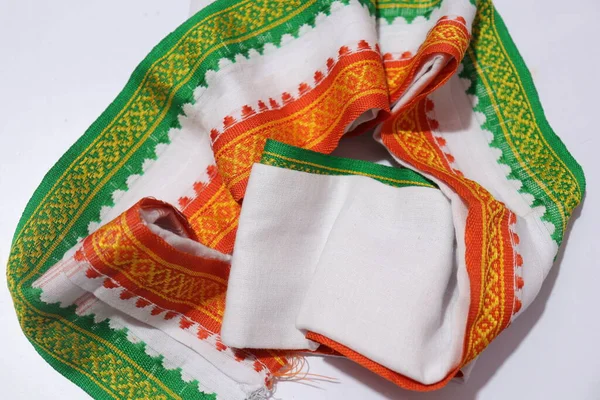 Heren Katoen Tri Kleur Pramatha Handdoek Geïsoleerd Witte Achtergrond — Stockfoto