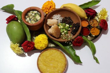 Ugadi Telugu Yeni Yıl ve hrula Pachadi.