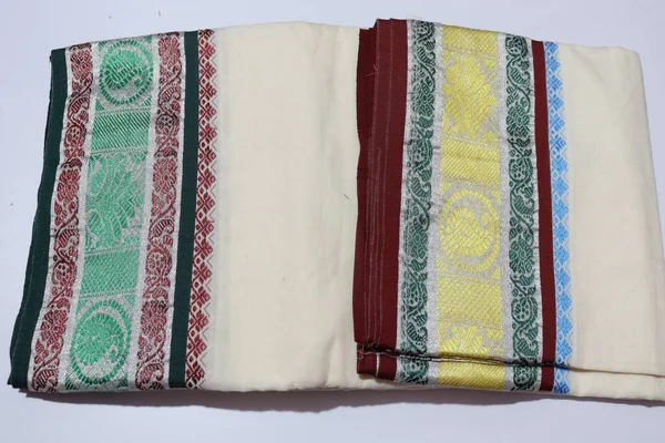 Kolorowe Tradycyjne Saree Izolowane Białym Tle — Zdjęcie stockowe