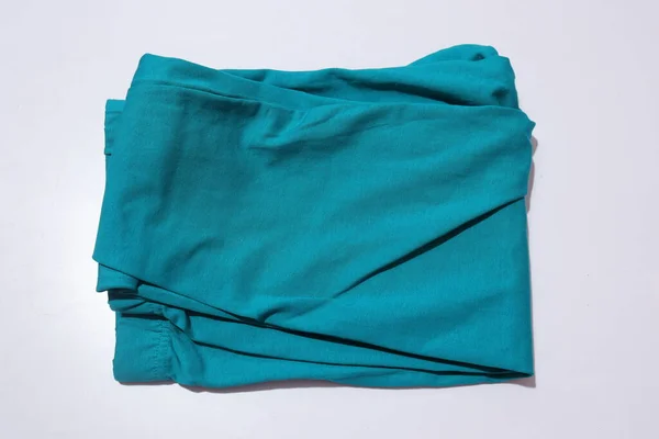 Vista Los Pantalones Plegados Azules Sobre Fondo Blanco —  Fotos de Stock