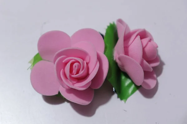 Umělé Růže Květiny Pro Domů Dekorace Izolované Bílém Pozadí — Stock fotografie