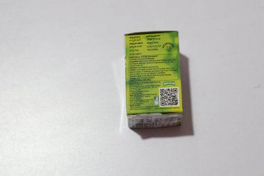 Bir kutu güçlü ağrı kesici.