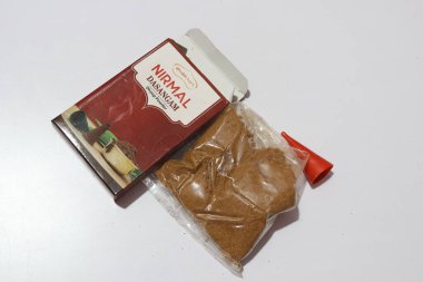 Pooja için Dhoop Çubukları Beyaz Arkaplanda İzole Edildi