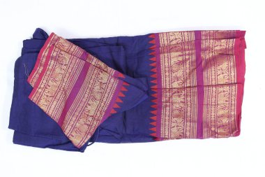 Hint Geleneksel El Yapımı Yarım Sari Beyaz Arkaplanda İzole Edildi