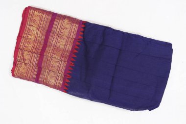 Hint Geleneksel El Yapımı Yarım Sari Beyaz Arkaplanda İzole Edildi