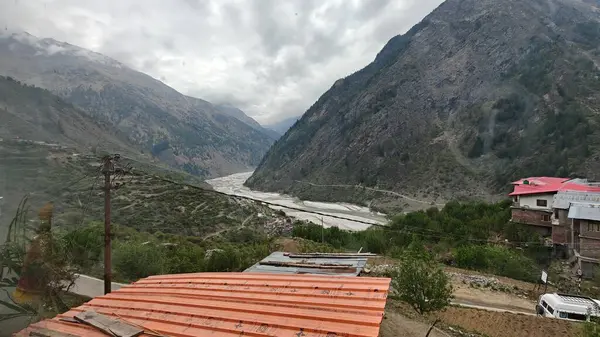 Hindistan 'daki küçük bir kasabanın güzel manzarası. 