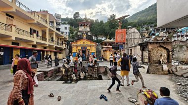 Uttarakhand, Hindistan 'da bulunan Guptkashi, Lord Shiva' ya adanmış önemli bir hac alanıdır.