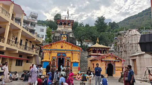 Uttarakhand, Hindistan 'da bulunan Guptkashi, Lord Shiva' ya adanmış önemli bir hac alanıdır.