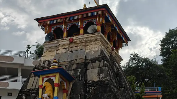 Uttarakhand, Hindistan 'da bulunan Guptkashi, Lord Shiva' ya adanmış önemli bir hac alanıdır.