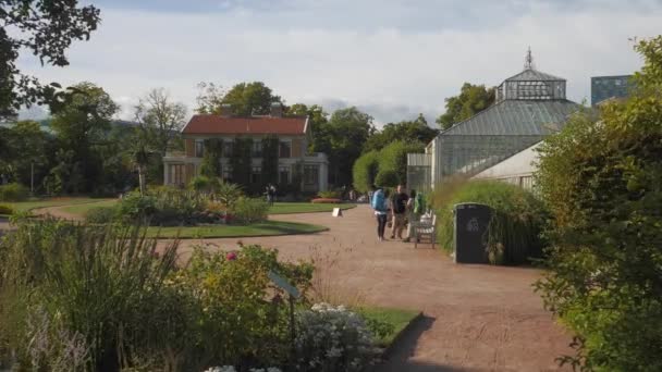 Gothenburg Sweden September 2022 Orang Orang Mengunjungi Taman Masyarakat Gothenburg — Stok Video