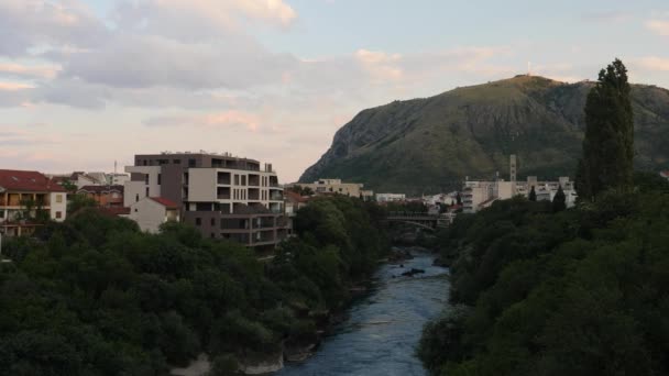 Apartment Buildings Neretva River Bridge Mountain Bosnia Herzegovina High Quality — ストック動画