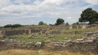 Hırvatistan 'ın Solin kentindeki Salona Roma Şehri' ndeki Eski Ev Harabeleri. Yüksek kalite 4k görüntü