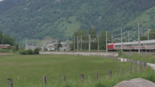 Avusturya Daki Ünlü Kayak Merkezi Dorfgastein Varan Yolcu Treni Yüksek — Stok video