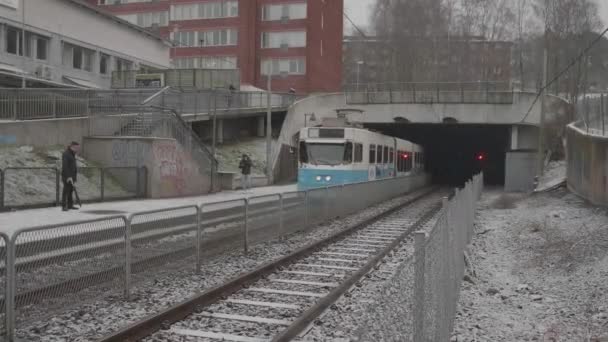 Gothenburg Sweden Dec 2022 Tram Arrving Galileis Gata Bergsjon Winter — 비디오