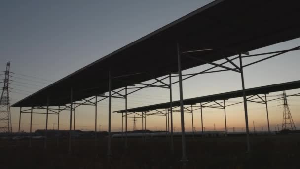Eco Friendly Agrivoltaic System Captured Twilight Merging Renewable Energy Farming — Stock Video