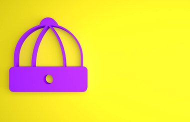 Mor Çin şapka ikonu sarı arka planda izole edilmiş. Minimalizm kavramı. 3 Boyutlu resimleme.