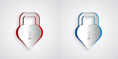 Kağıt kesiği Castle, gri arka planda izole edilmiş kalp simgesi şeklinde. Kilitli Kalp. Aşk sembolü ve anahtar deliği işareti. Kağıt sanatı tarzı. Vektör.